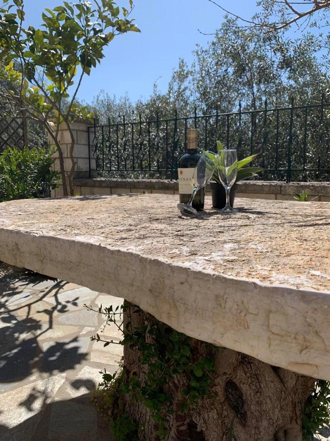 Dionysus Apartments & Studios Sívota Екстериор снимка