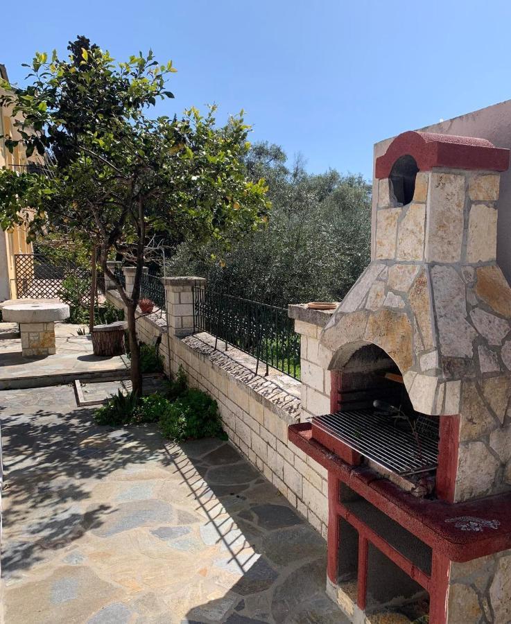 Dionysus Apartments & Studios Sívota Екстериор снимка