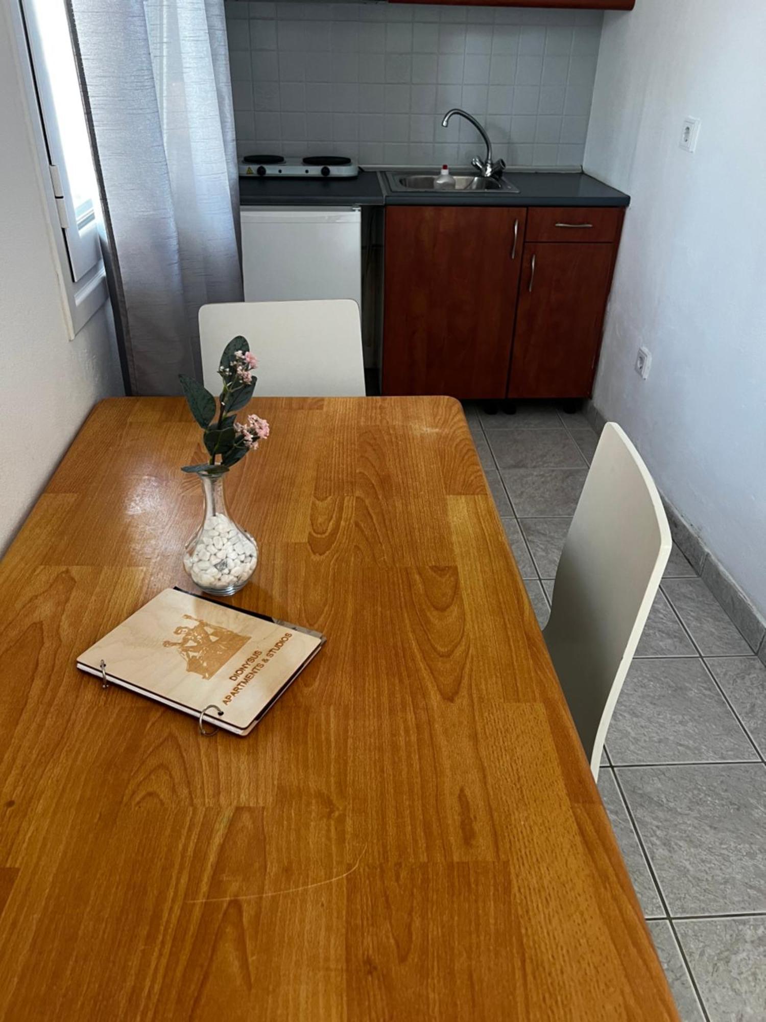 Dionysus Apartments & Studios Sívota Екстериор снимка